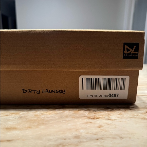 Dirty Laundry Margo Ankle Boots (6) - Picture 3 of 9